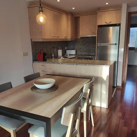 Allotjaments Paratge Fabas Apartamento