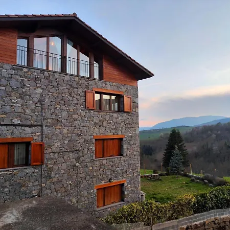 Allotjaments Paratge Fabas