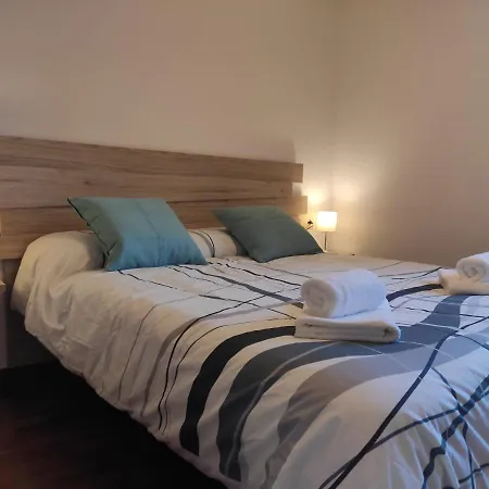 Apartment Allotjaments Paratge Fabas