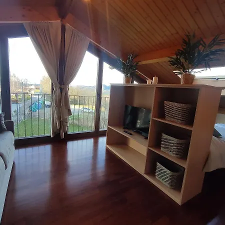 Allotjaments Paratge Fabas Apartment Mollo