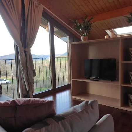 Allotjaments Paratge Fabas Apartment Mollo