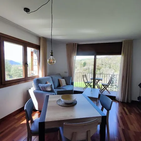 Allotjaments Paratge Fabas Apartamento